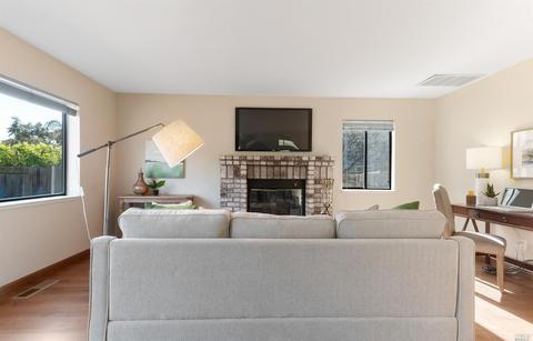 170 Duxbury Pl, Vallejo, CA 94591 photo 13