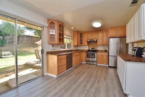 354 Amber Ave, Vallejo, CA 94589 photo 7