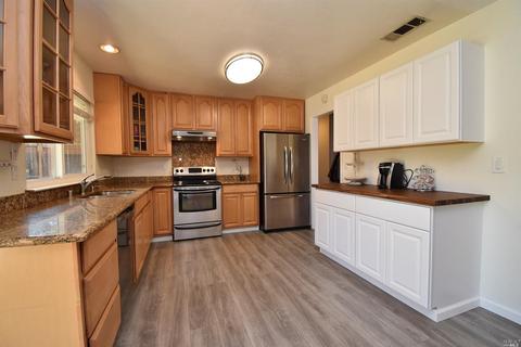 354 Amber Ave, Vallejo, CA 94589 photo 8