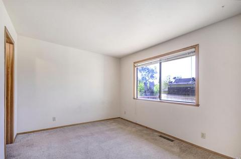 665 Oregon St, Sonoma, CA 95476 photo 13