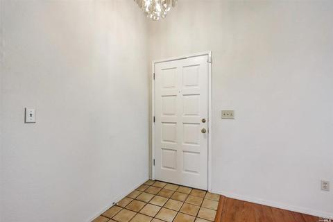 149 Albatrosse Way, Vallejo, CA 94589 photo 4