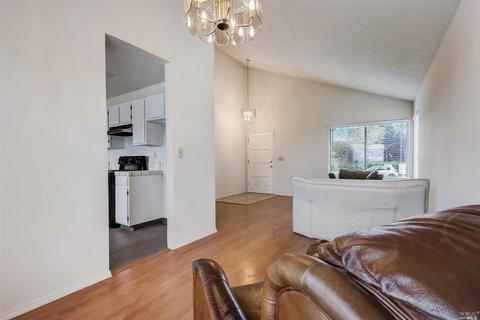 149 Albatrosse Way, Vallejo, CA 94589 photo 10