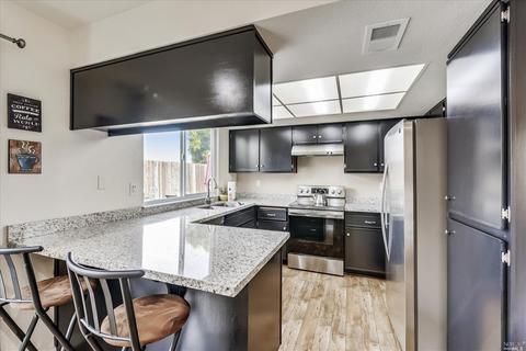 353 Starboard Dr, Vallejo, CA 94590 photo 9
