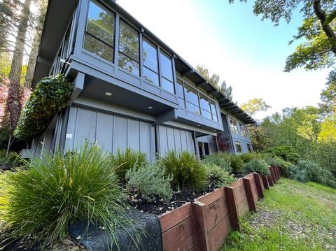 136 Upland Rd, Kentfield, CA 94904 photo 1