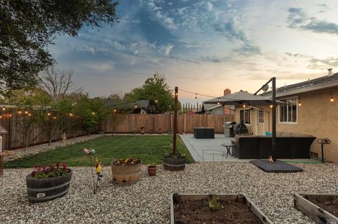 932 Windsor St, Napa, CA 94558 photo 17