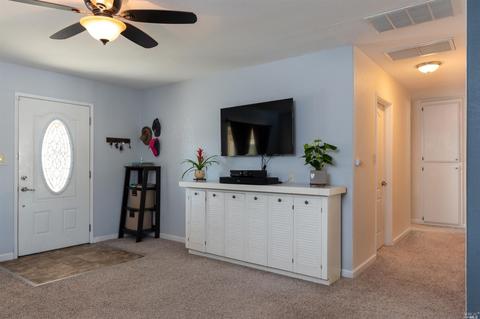932 Windsor St, Napa, CA 94558 photo 3