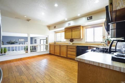 870 Natalie Dr, Windsor, CA 95492 photo 18