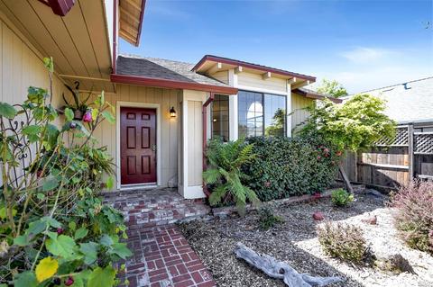 870 Natalie Dr, Windsor, CA 95492 photo 1