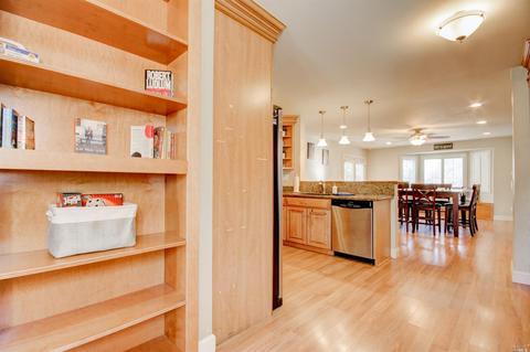916 Dorothea Ct, Windsor, CA 95492 photo 8