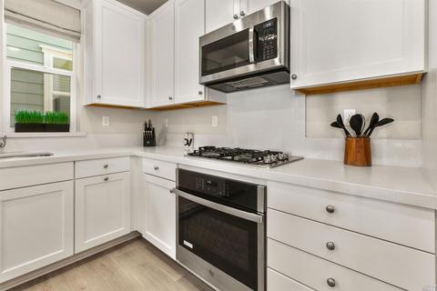 2009 Shasta Ln, Hercules, CA 94547 photo 17