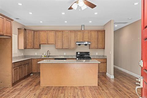 1721 Alhambra Ave, Martinez, CA 94553 photo 5