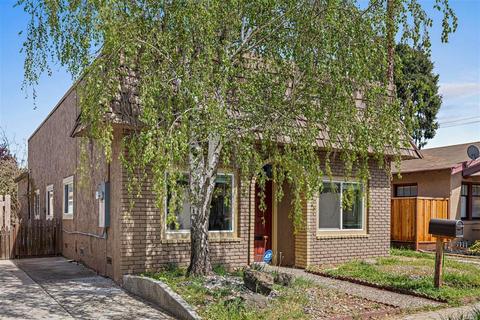 1721 Alhambra Ave, Martinez, CA 94553 photo 2
