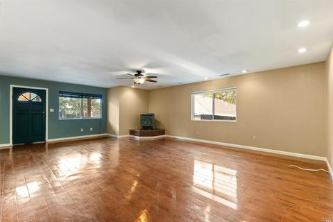 485 Luce Ave, Ukiah, CA 95482 photo 4