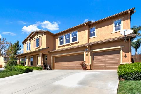 945 Walton Ct, Dixon, CA 95620 photo 3