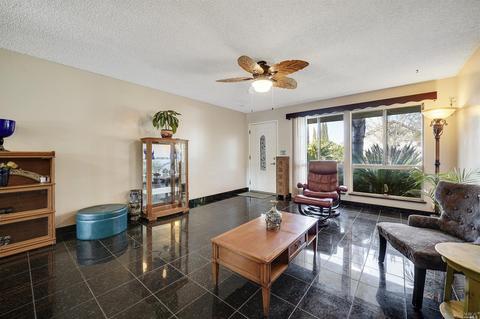522 Berkeley Way, Fairfield, CA 94533 photo 8