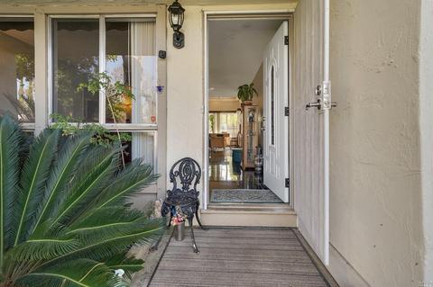 522 Berkeley Way, Fairfield, CA 94533 photo 5