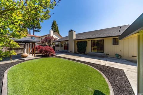 105 Beatrice Ct, Windsor, CA 95492 photo 5