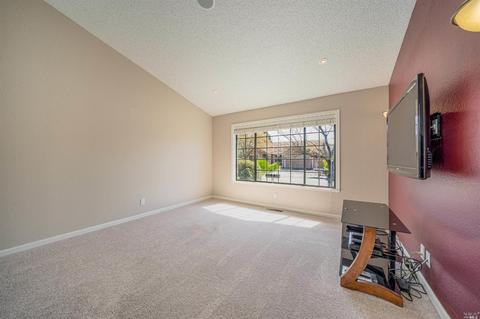 105 Beatrice Ct, Windsor, CA 95492 photo 10