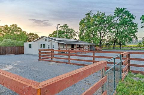 892 Jensen Ln, Windsor, CA 95492 photo 28