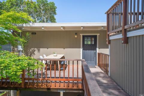 712 Cabin Dr, Mill Valley, CA 94941 photo 2
