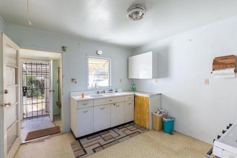 1112 Windsor River Rd, Windsor, CA 95492 photo 12