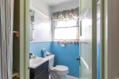 1112 Windsor River Rd, Windsor, CA 95492 photo 17