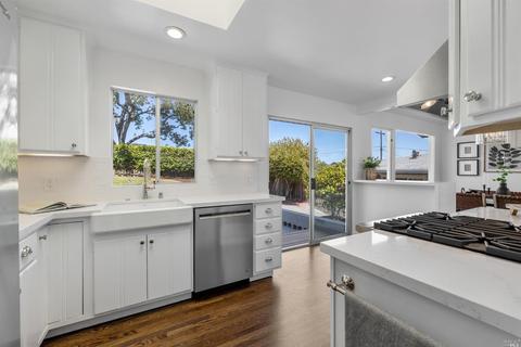 122 Walnut Ave, Corte Madera, CA 94925 photo 17
