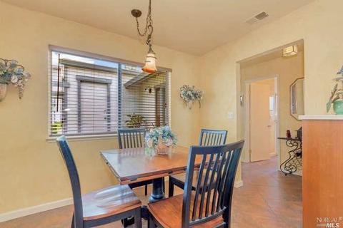129 Nashville Ln, Vallejo, CA 94591 photo 16