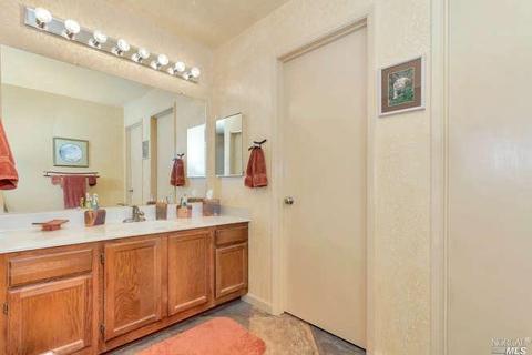 129 Nashville Ln, Vallejo, CA 94591 photo 19