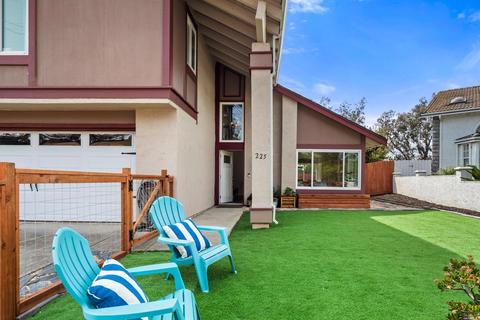 225 Stonewood Ct, Vallejo, CA 94591 photo 4