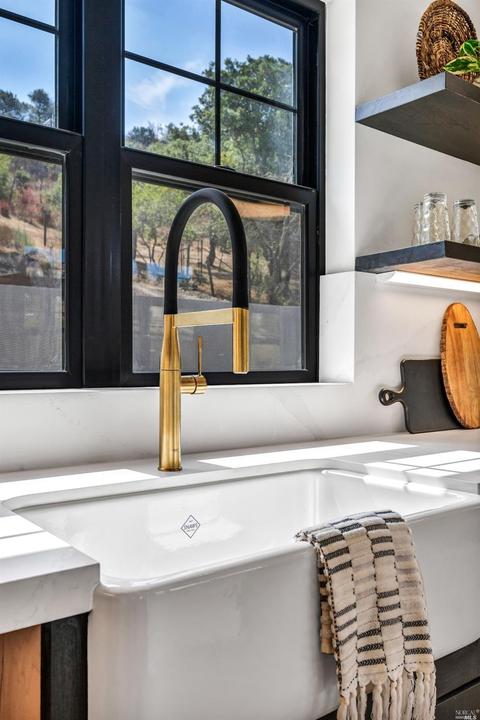 547 Westgate Dr, Napa, CA 94558 photo 7