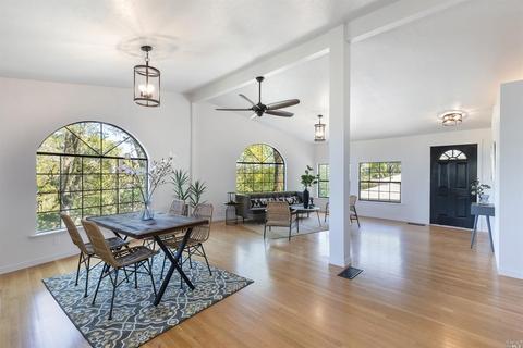 19 Juniper Dr, Napa, CA 94558 photo 2
