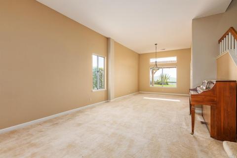 648 Windsor Dr, Benicia, CA 94510 photo 12