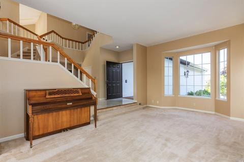 648 Windsor Dr, Benicia, CA 94510 photo 9