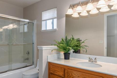 648 Windsor Dr, Benicia, CA 94510 photo 32