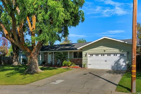 735 Deodara Pl, Dixon, CA 95620 photo 2