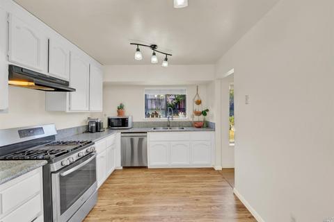 201 Dapple Dr, Vallejo, CA 94591 photo 14