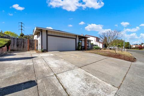 201 Dapple Dr, Vallejo, CA 94591 photo 3