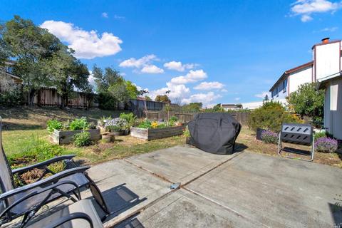 201 Dapple Dr, Vallejo, CA 94591 photo 32
