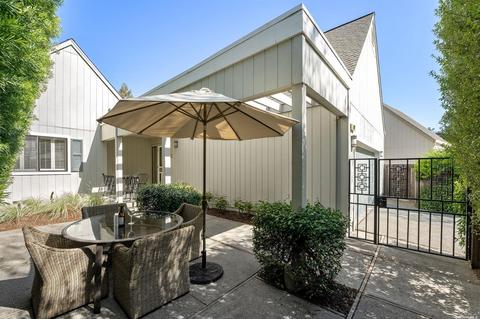 807 Crocus Dr, Sonoma, CA 95476 photo 2