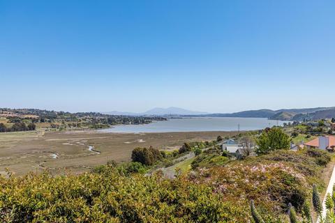 948 Topsail Dr, Vallejo, CA 94591 photo 1