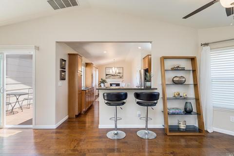 948 Topsail Dr, Vallejo, CA 94591 photo 15