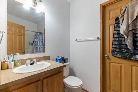 5290 Canyon Rd, Willits, CA 95490 photo 10