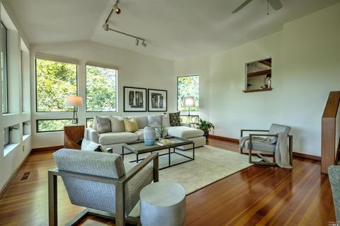 581 Michael Dr, Sonoma, CA 95476 photo 5