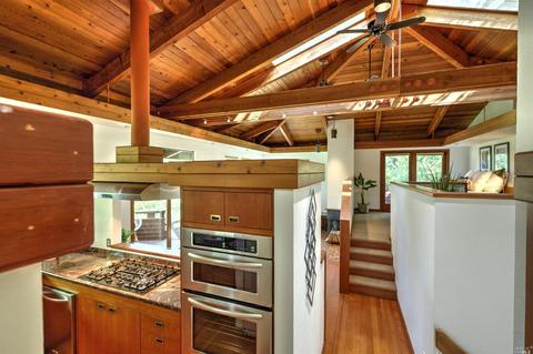 581 Michael Dr, Sonoma, CA 95476 photo 9