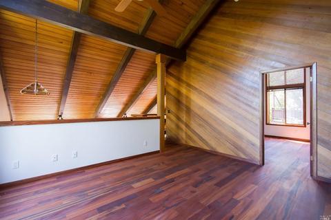 91 Black Log Rd, Kentfield, CA 94904 photo 2