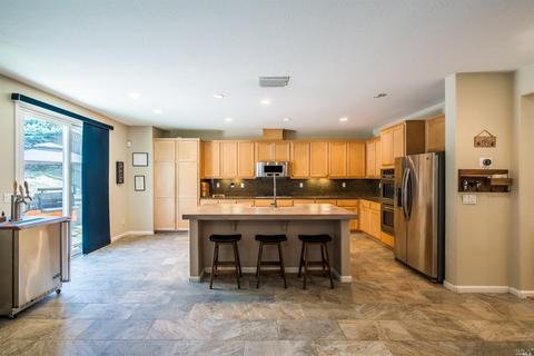 7040 Alder Creek Rd, Vallejo, CA 94591 photo 12