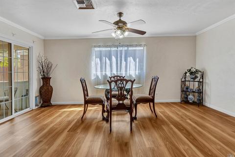 1016 Donner Pass Rd, Vallejo, CA 94589 photo 4