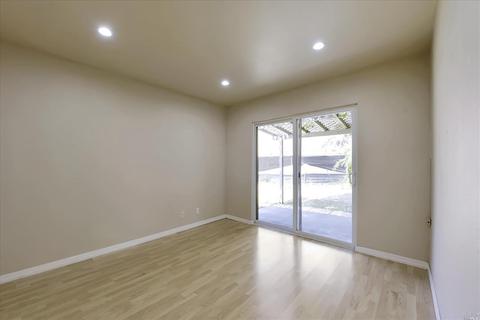 307 Stuart Dr, Petaluma, CA 94954 photo 15