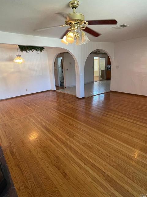 270 S 7th St, Dixon, CA 95620 photo 6